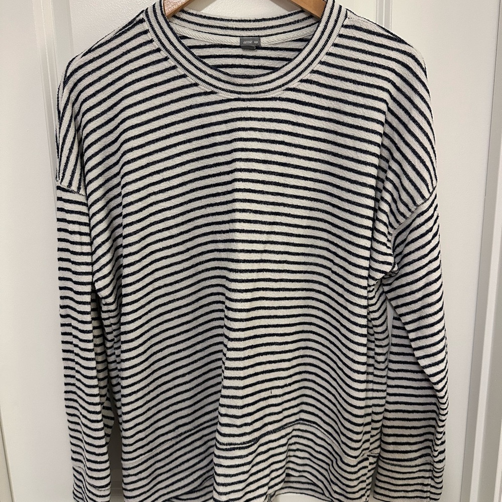 Aerie Black and White Striped Sweater